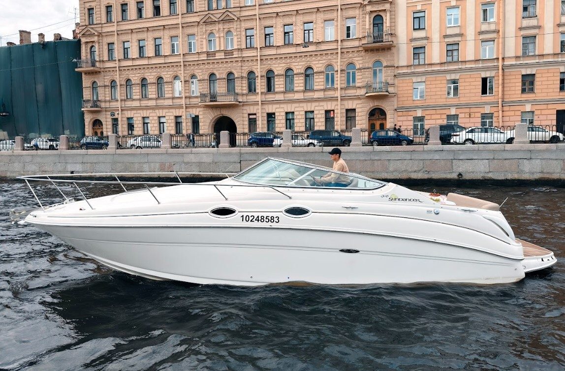 Наш катер «Сиа рей / Sea Ray» у собственного причала в Санкт-Петербурге — фото 14