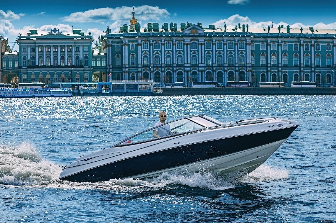 Катер «Кейптаун» нашей компании — аренда от судовладельца в СПб — фото 13