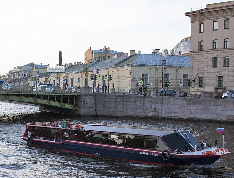 Теплоход «Ария» — салон и оснащение, аренда напрямую — фото 15