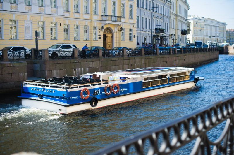 Наш теплоход «Император» у собственного причала в Санкт-Петербурге — фото 14