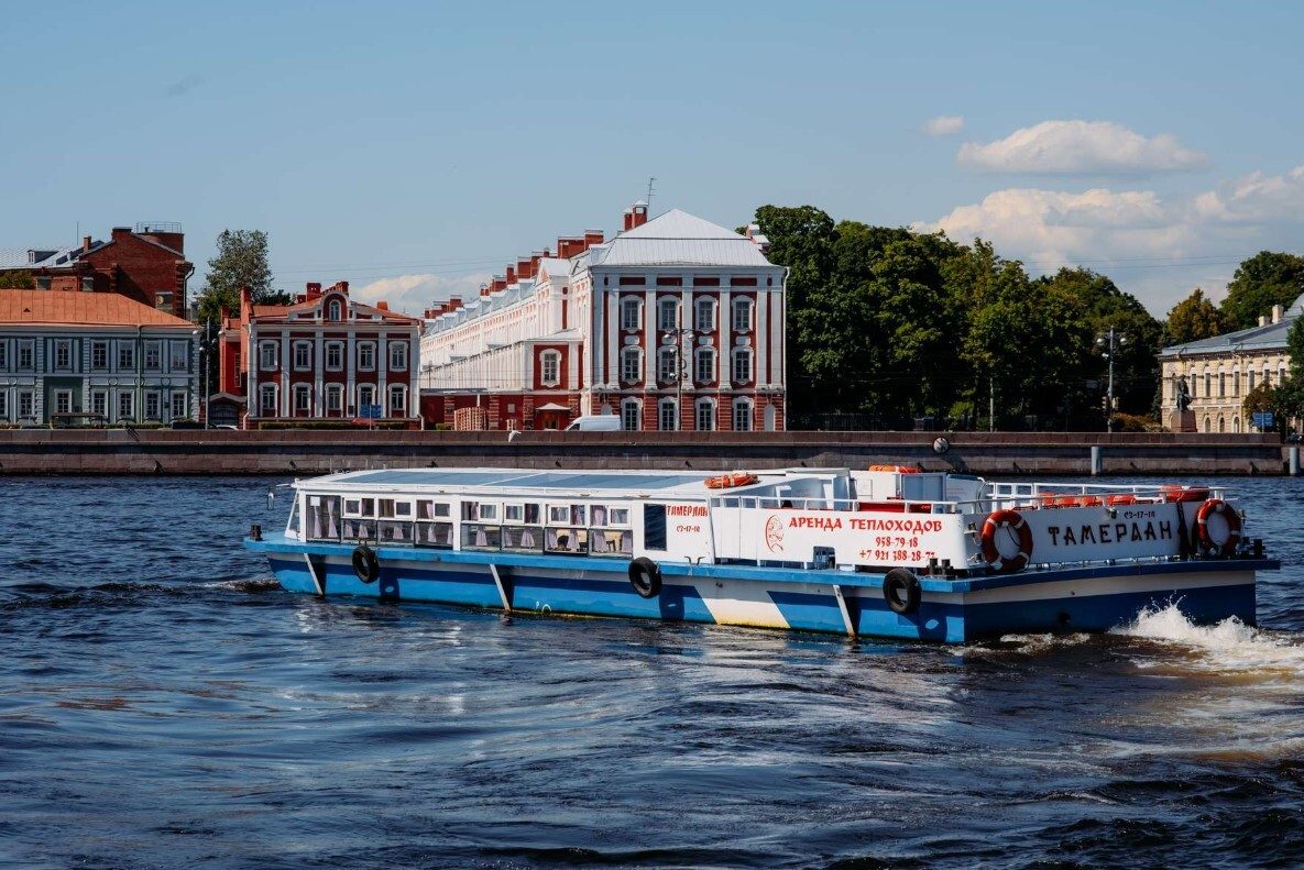 Наш теплоход «Тамерлан» у собственного причала в Санкт-Петербурге — фото 14